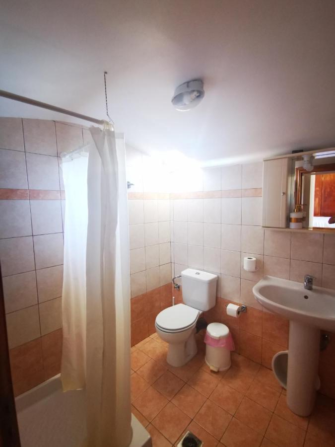 Kalypso Apartment Chalki Town 외부 사진